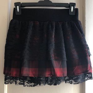 Dream Out Loud plaid and lace skirt, sz sm